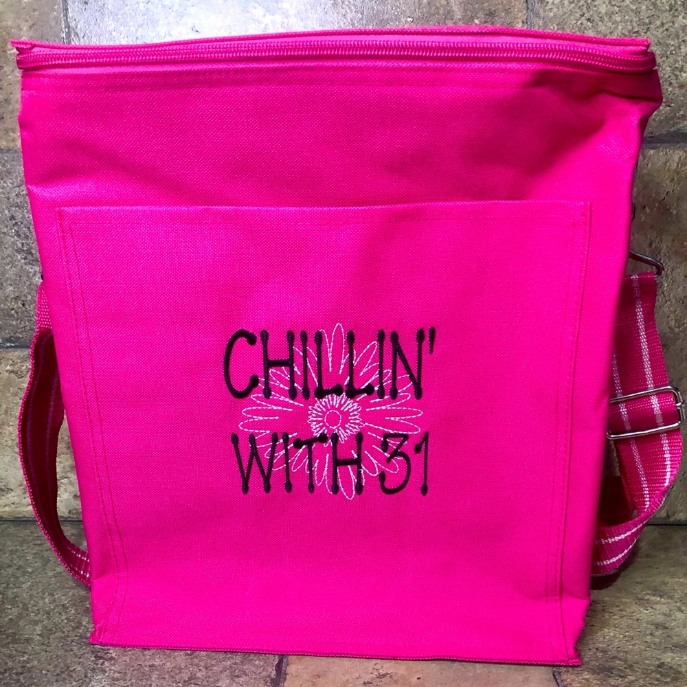 Chillin with 31 Thirty One Picnic Thermal NWT Pink